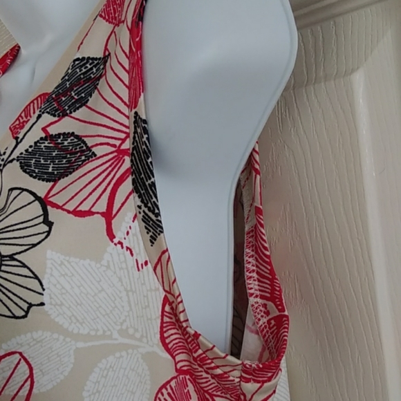 💥MULTI COLORED BLOUSE💥 - Picture 4 of 8